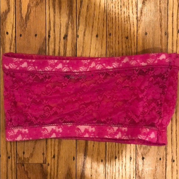 Pink Bras - Picture 6 of 7